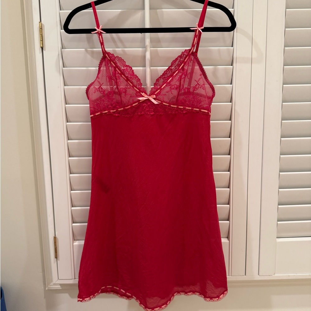 Elegant Red Lace Chemise Sz S